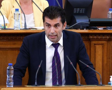 Кирил Петков: Това правителство няма да наложи задължителна ваксинация срещу COVID-19