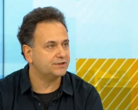 Проф. Доброслав Кюркчиев: Т-клетъчният имунитет не е променен срещу Омикрон