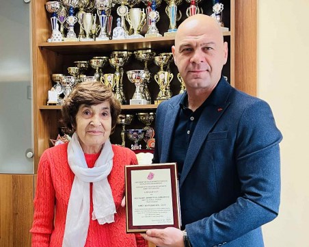 Синдикатът на българските учители отличи Костадин Димитров с приз 