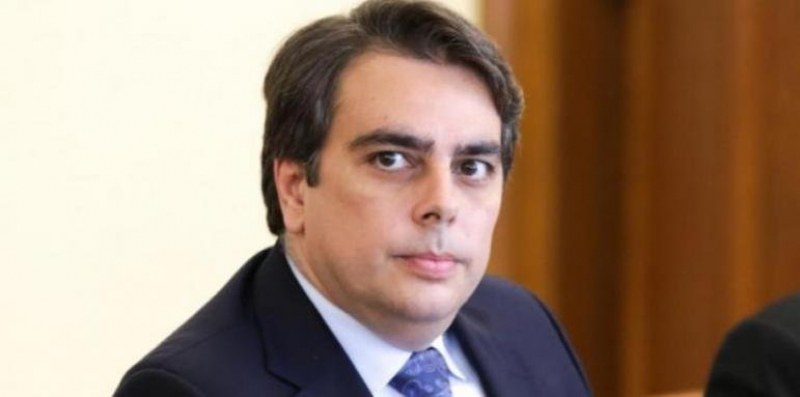 Асен Василев: Влизането на България в еврозоната остава 1 януари 2024 година