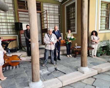 Напусна ни големият пловдивски писател Георги Стоянов