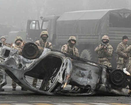 Обстановката в Казахстан се успокоява