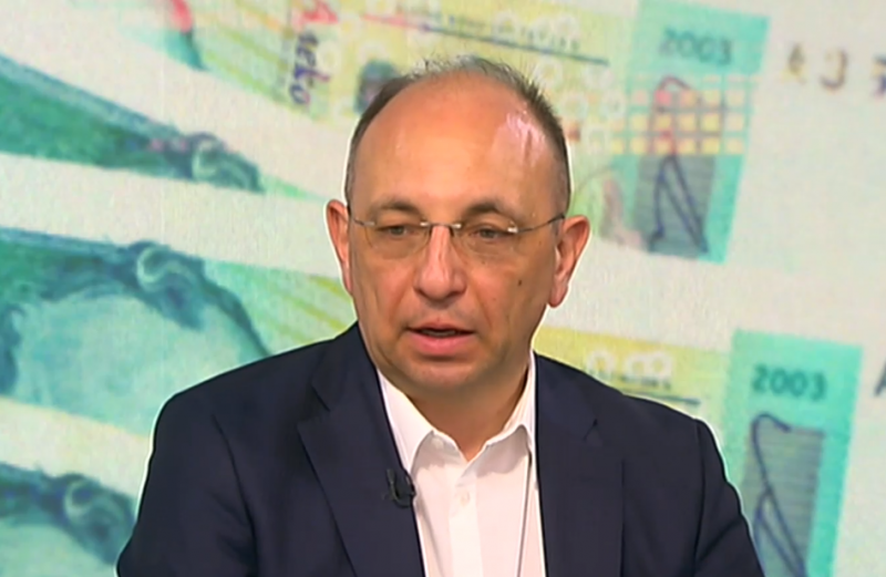 Николай Василев: В първите си 9 дни на власт, правителството е похарчило 9 млрд. лева
