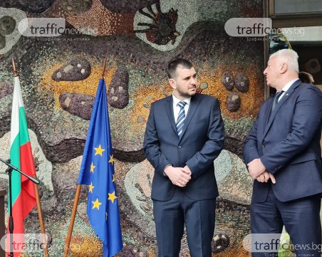 Йордан Иванов махна служебните паркоместа на ул. 