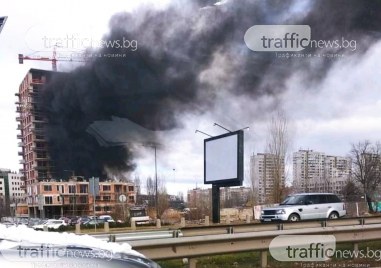 Огромен пожар избухна в София алармира читател на TrafficNews Огънят