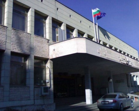 Депутати от ПП превръщат Областна управа в Пловдив в партиен офис, Тотев скастри Настимир Ананиев