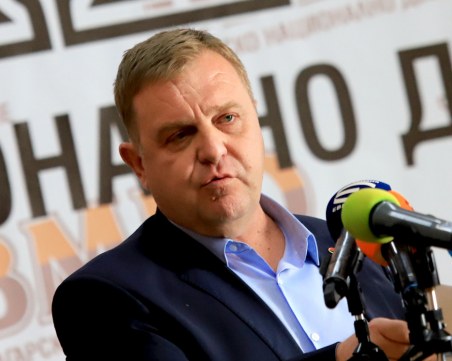 Каракачанов: Новият премиер говори само за промяна на позицията към Македония