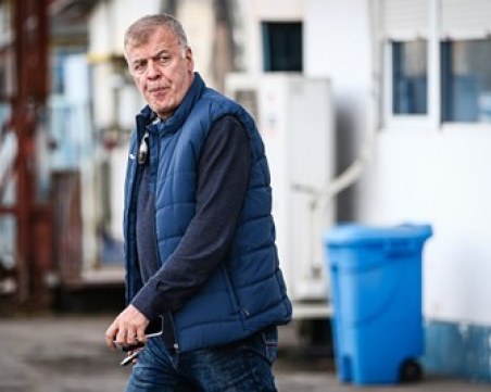 Наско Сираков: Изявлението на спортния министър за козирката обижда левскарската общност