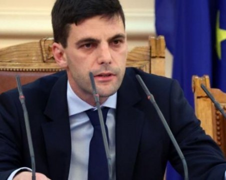 НС отговаря къде е направен PCR теста на Никола Минчев