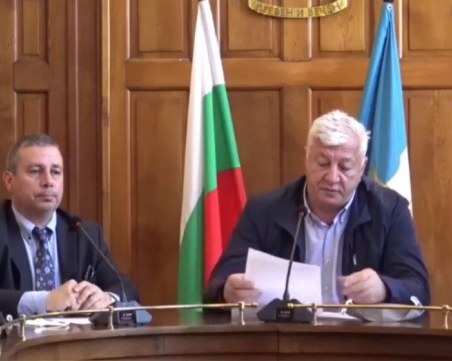 Общинският кризисен щаб в Пловдив: Няма да въвеждаме нови ограничения,  апелираме за ваксиниране