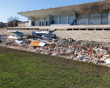 Работата по стадион 