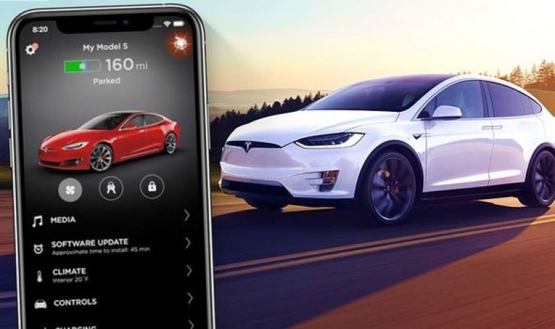 Тийнейджър хакна и пое дистанционно контрола над автомобили на Tesla по цял свят