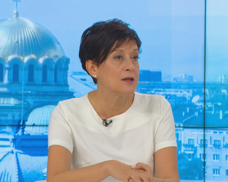 Антоанета Цонева: Решението на Цацаров за оставка е лично, ние не воюваме с личности