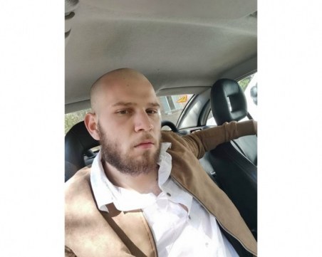 Постоянен арест за Денис, обвинен за убийството в 