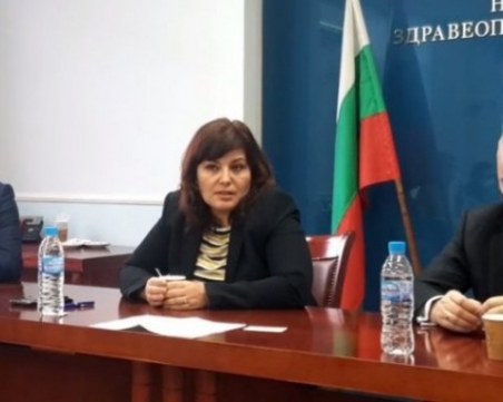 Здравните власти обсъждат да отпадне зеленият сертификат за антитела