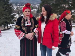Княгиня Калина облече народна носия в Бистрица