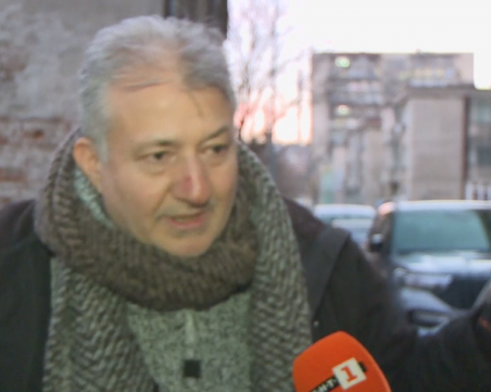 Задържаха Венци Чикагото, нападнал медик заради ваксина