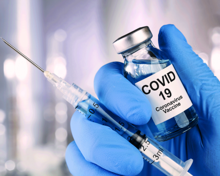 Има ли смисъл от бустерни дози и как те се отразяват на имунната ни система?