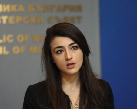 Лена Бориславова: Русия не е в състояние да ни поставя условия