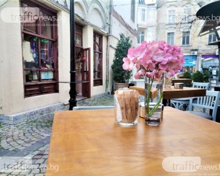 Пловдивчани масово не одобряват новия COVID план, 30% искат локдаун