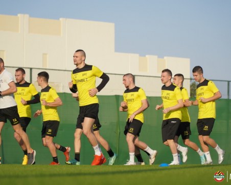 Двама от Ботев с COVID, поставиха ги под карантина в Дубай