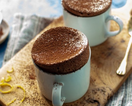 Рецепта за шоколадово суфле в чаша