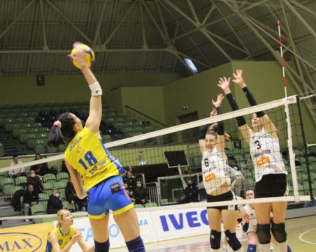 Марица срещу ЦСКА в битка за класиране на финал за Купата