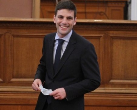 Никола Минчев свиква извънредно заседание на парламента заради кризата Украйна - Русия