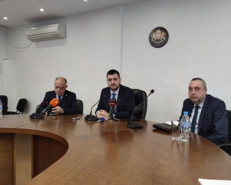 Стената на язовир в Пловдивско се свлече, фирмата изпълнител поема щетите