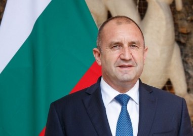 Президентът Румен Радев проведе среща с министър председателя на Република