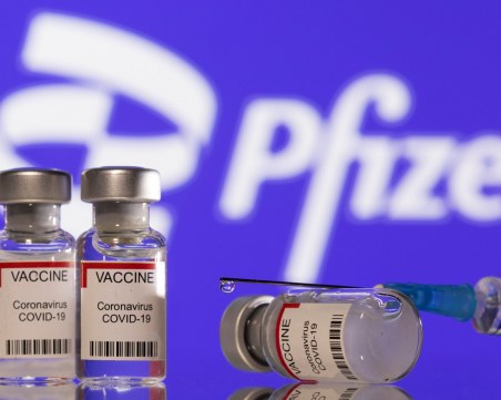Pfizer пуска ваксина за Омикрон