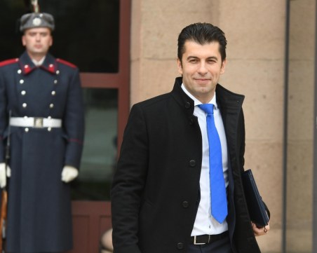 Кирил Петков заминава за Брюксел