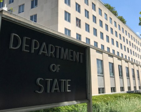 Посолството на САЩ в Украйна призовава своите граждани да обмислят напускането си