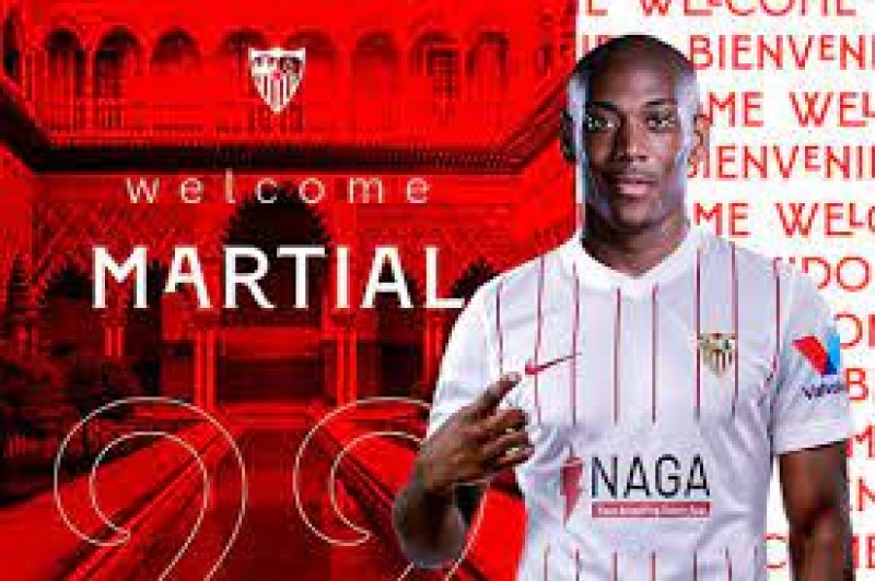 Антони Марсиал официално премина под наем от Манчестър Юнайтед в