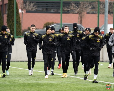 Ботев с първа контрола в Пловдив в събота