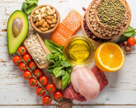 6 храни, които може да ви помогнат да спите по-добре