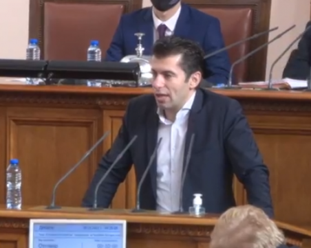 Кирил Петков:  За първи път Ковачевски заяви готовност да вкара българите в Северна Македония в тяхната конституция