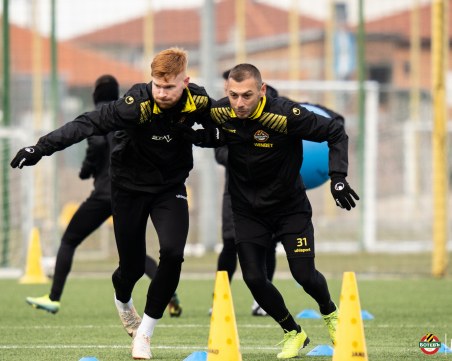 Контролата на Ботев с Царско село ще бъде предавана, дубълът също със спаринг