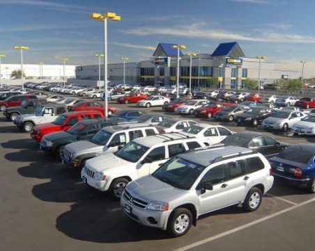 Цените на колите втора ръка се вдигнаха рязко, но в следващите месеци се очаква спад с 30%