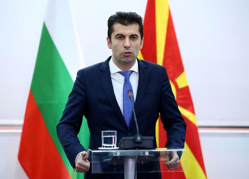 Премиерът Кирил Петков ще бъде изслушан в Народното събрание за отношенията България – Северна Македония