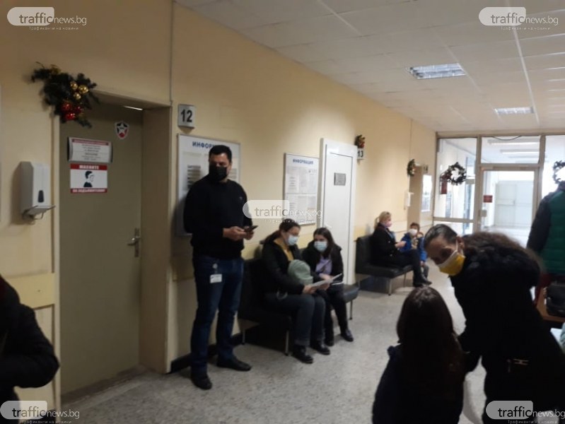 Случаи на COVID-19 в още 30 училища и 13 детски градини в Пловдив