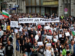 Заведенията в София бойкотираха новите мерки