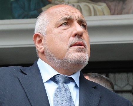 Борисов: Ще се борим докрай да отрегулираме цената на тока за храмовете и манастирите