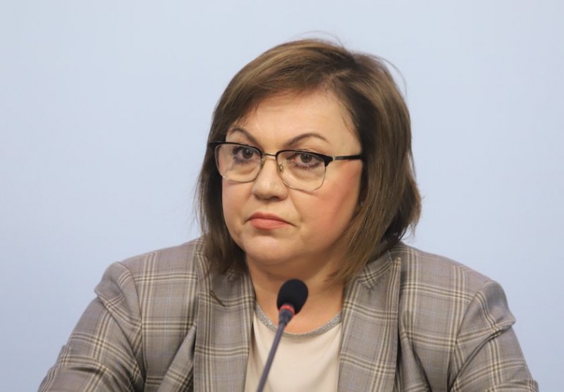 Нинова смъмри Йотова: Не  е морално да поставя условия на правителството