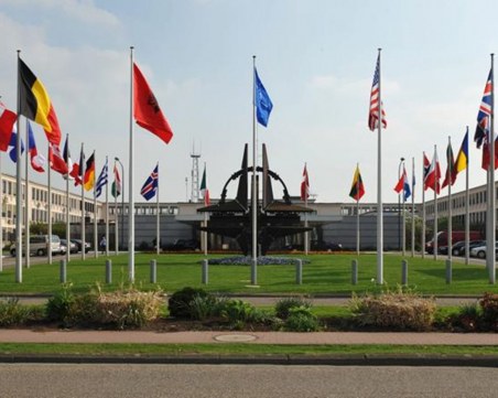 НАТО няма да изпраща войници в Украйна