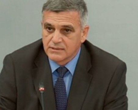 Стефан Янев: НАТО, САЩ и Русия си поставят ултиматуми вместо да използват дипломацията