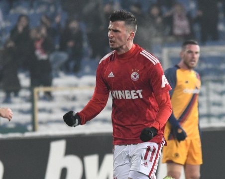 ЦСКА се раздели с Хамза Чатакович