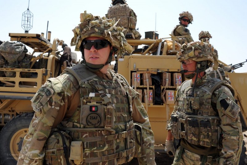 Великобритания обмисля да удвои военните си сили в Източна Европа