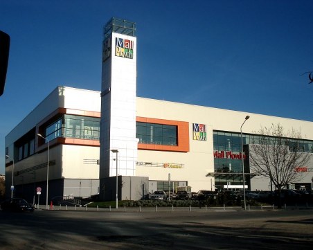 Депресия и кредит принудили 39-годишната Евелина да скочи от терасата на мола