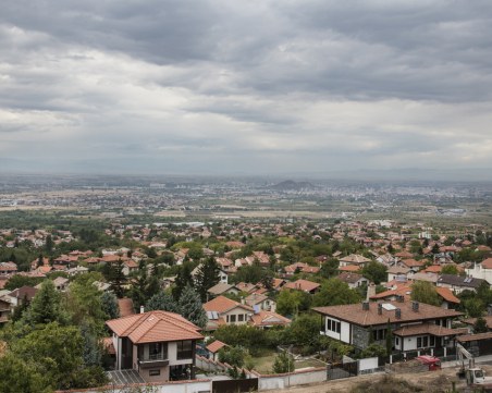 Въвеждат смесен режим на улично осветление в община 